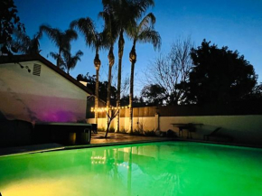Los Angeles Dream Villa with Pool Jacuzzi BBQ